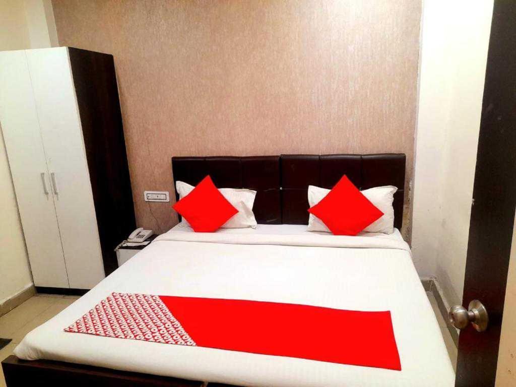 Oyo Hotel Happy Homes Bhopal Buitenkant foto