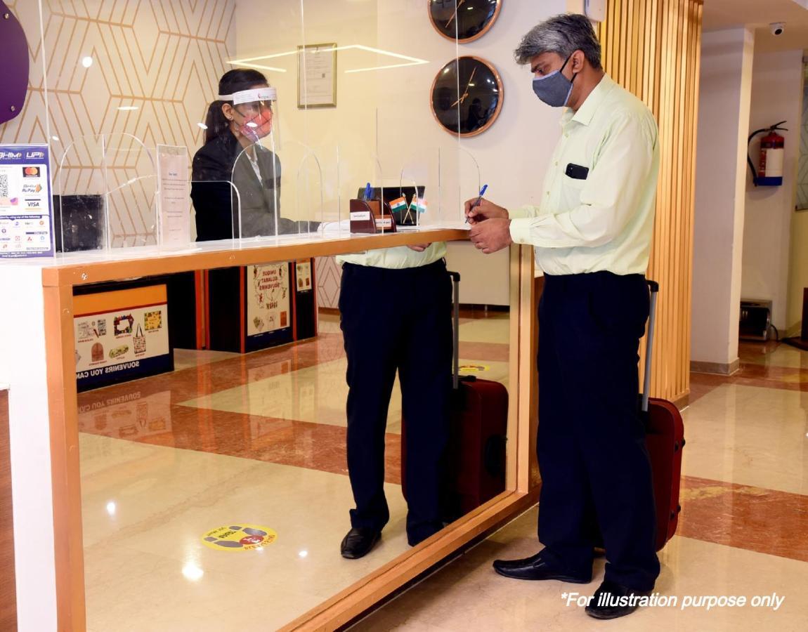 Oyo Hotel Happy Homes Bhopal Buitenkant foto