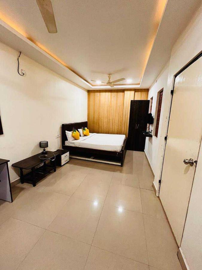 Oyo Hotel Happy Homes Bhopal Buitenkant foto